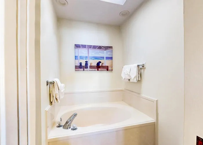 Holiday home Two Homes In One - Beachfront Gulf-view Decks Ac & Washer Dryers Gulf Shores