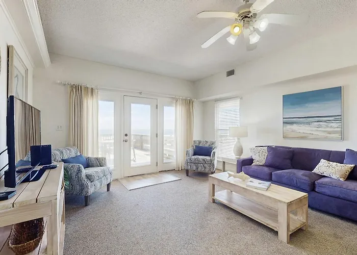 Holiday home Two Homes In One - Beachfront Gulf-view Decks Ac & Washer Dryers