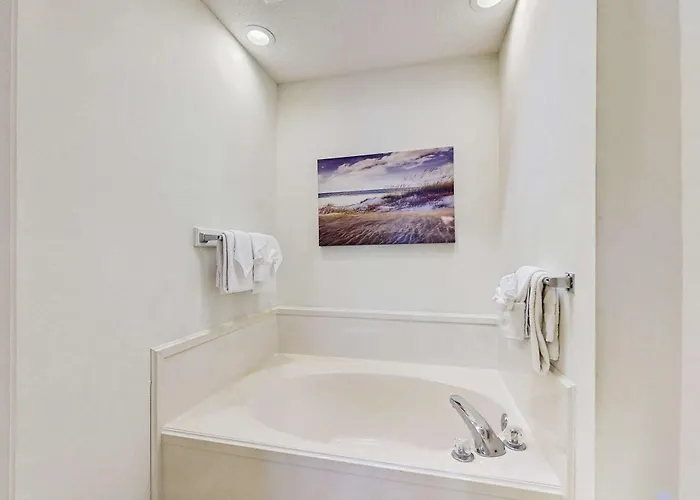Two Homes In One - Beachfront Gulf-view Decks Ac & Washer Dryers Gulf Shores