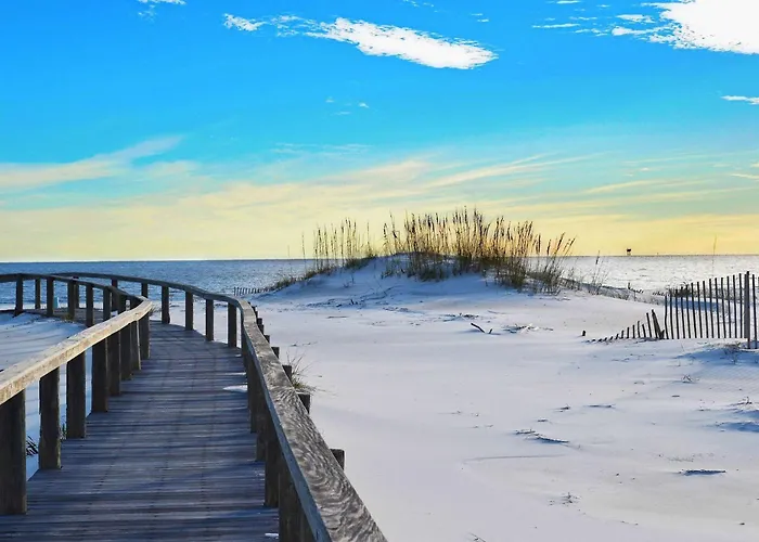 Two Homes In One - Beachfront Gulf-view Decks Ac & Washer Dryers * Gulf Shores